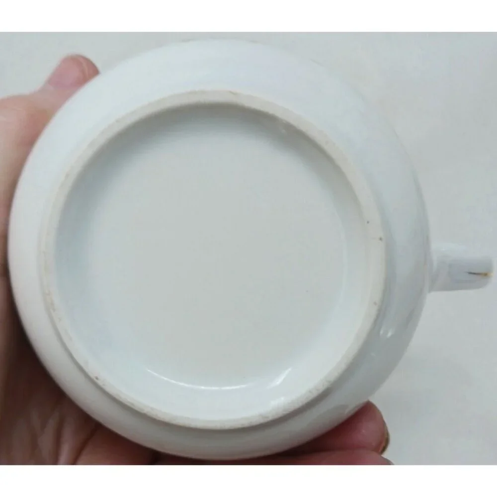 Hungarian Fairy Tale Cup Mug Porcelain Courting Couple Vintage Gold Trimmed #S2